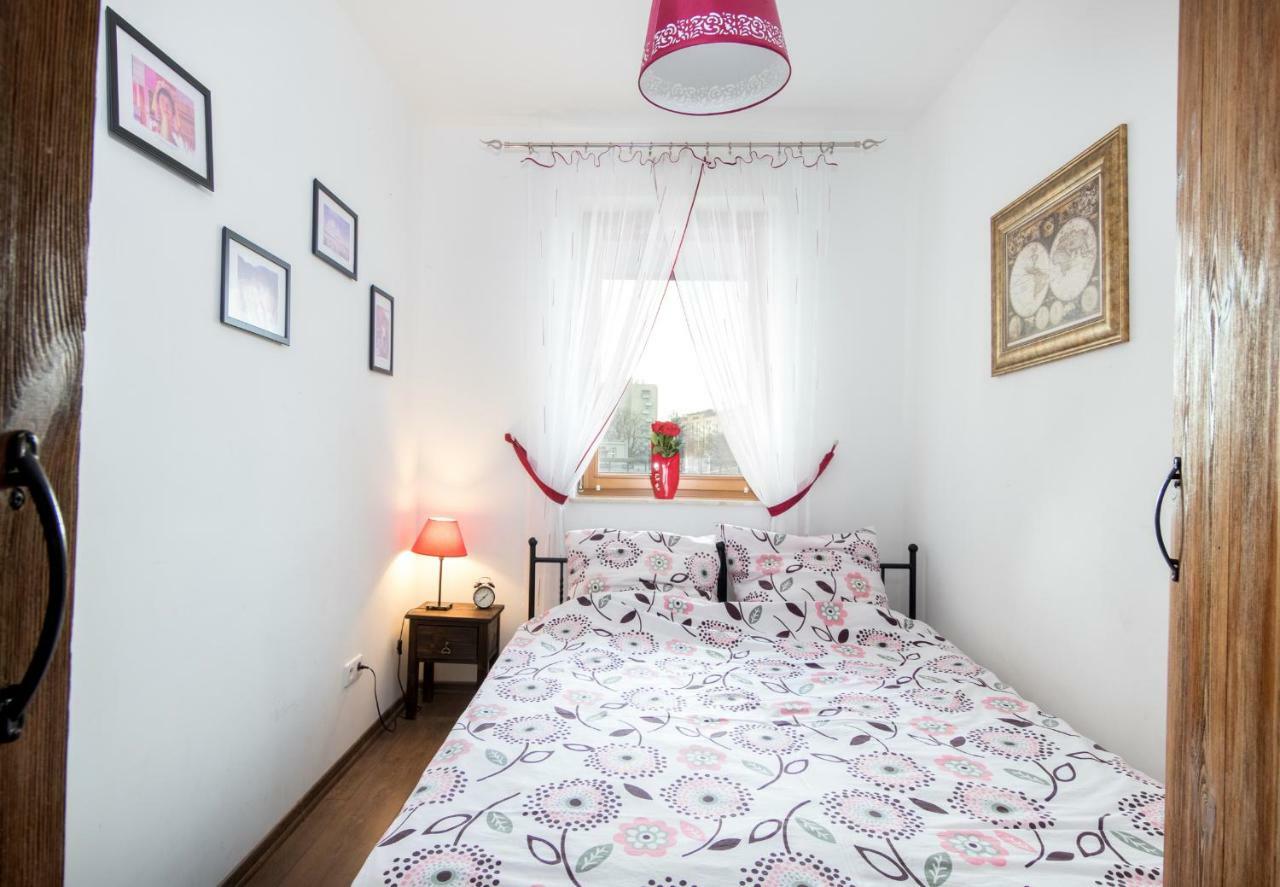 Passion4Cracow Apartment Красков Екстериор снимка